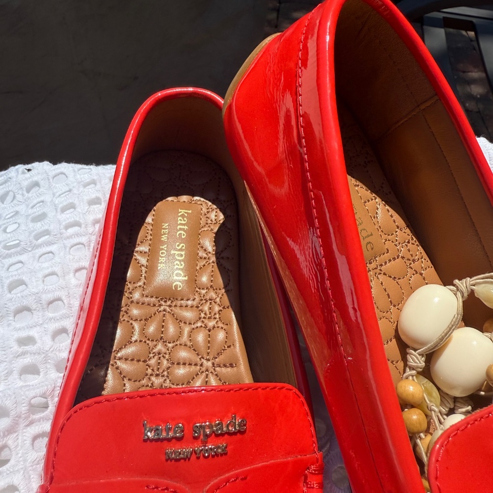 KATE SPADE Coral Patent Loafers WORN ONCE - Picture 2 of 8